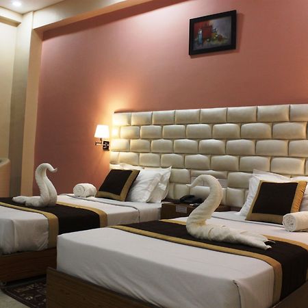Hotel Siddhartha International جايا المظهر الخارجي الصورة